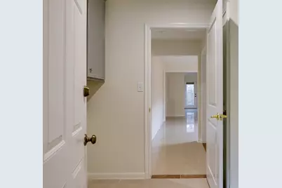 14211 Sandfield Drive, Houston, TX 77077 - Photo 15