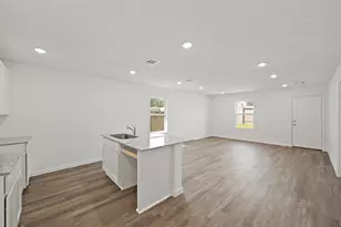 12235 McCrorey Castles Pass, Conroe, TX 77303 - Photo 7