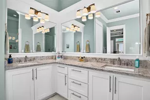 1335 Emerald Dr, Crystal Beach, TX 77650 - Photo 19