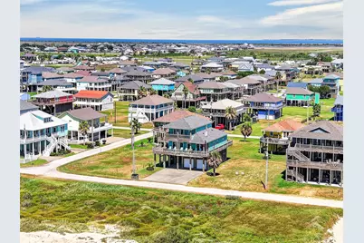 1335 Emerald Drive, Crystal Beach, TX 77650 - Photo 47