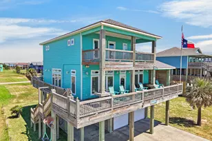 1335 Emerald Dr, Crystal Beach, TX 77650 - Photo 5