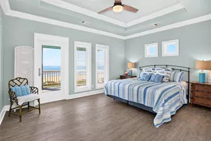 1335 Emerald Dr, Crystal Beach, TX 77650 - Photo 25