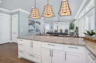 1335 Emerald Dr, Crystal Beach, TX 77650 - Photo 15