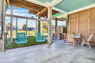 1335 Emerald Drive, Crystal Beach, TX 77650 - Photo 35