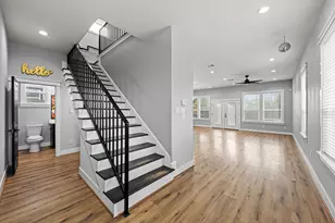 6476 T C Jester Blvd, Houston, TX 77091 - Photo 9