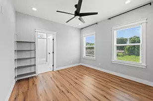 6476 T C Jester Blvd, Houston, TX 77091 - Photo 21