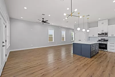 6476 T C Jester Boulevard, Houston, TX 77091 - Photo 7