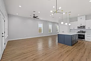 6476 T C Jester Blvd, Houston, TX 77091 - Photo 7