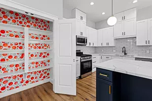 6476 T C Jester Blvd, Houston, TX 77091 - Photo 9