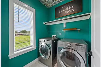 6476 T C Jester Boulevard, Houston, TX 77091 - Photo 23