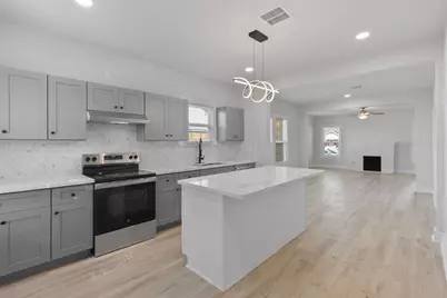 1118 Elliston Street, Houston, TX 77023 - Photo 13