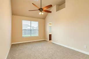 1025 Luke Dr, Alvin, TX 77511 - Photo 11