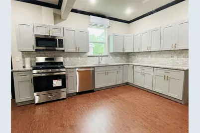 2187 Franklin Street, Beaumont, TX 77701 - Photo 3