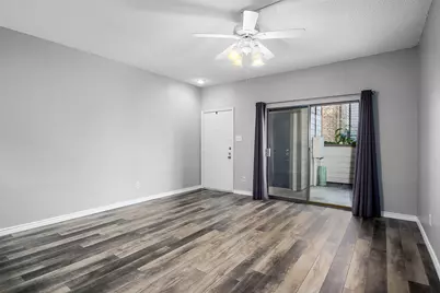 7065 N Holiday Drive, Galveston, TX 77550 - Photo 3