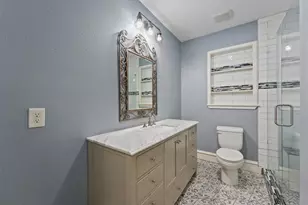 6733 Sylvan Rd, Houston, TX 77023 - Photo 9