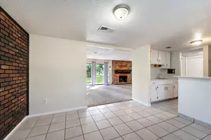 15919 Golf Club Dr, Crosby, TX 77532 - Photo 5