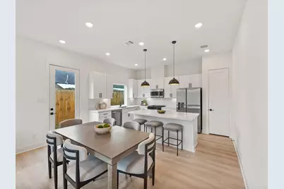 241 Rebecca Street #B, Houston, TX 77022 - Photo 7