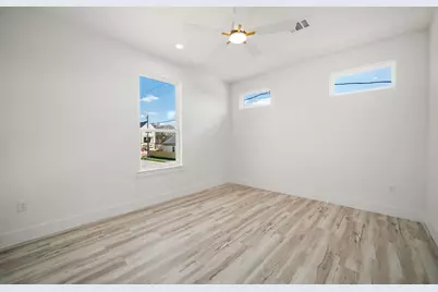 1302 Grove Street, Houston, TX 77020 - Photo 17