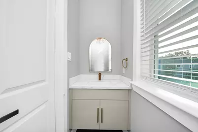 1003 E 28th Street, Houston, TX 77009 - Photo 21