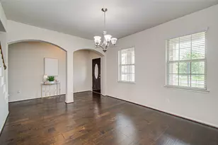 12319 Gatewood Dr, Mont Belvieu, TX 77535 - Photo 9