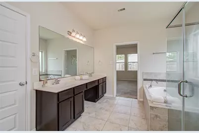 12319 Gatewood Drive, Mont Belvieu, TX 77535 - Photo 23