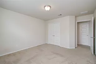 12319 Gatewood Dr, Mont Belvieu, TX 77535 - Photo 33