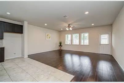 12319 Gatewood Drive, Mont Belvieu, TX 77535 - Photo 15