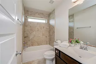 12319 Gatewood Dr, Mont Belvieu, TX 77535 - Photo 31