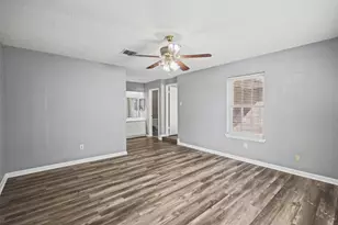 1323 Castle Glen Dr, Houston, TX 77015 - Photo 25