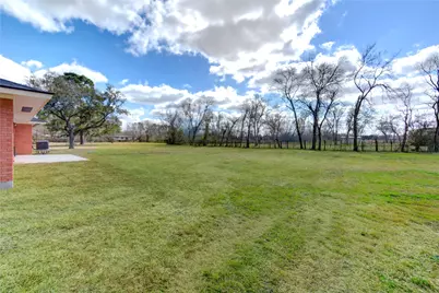 8602 Bissell Road, Manvel, TX 77578 - Photo 45