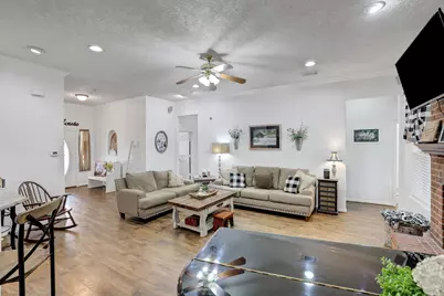 9934 Palm Drive, Mont Belvieu, TX 77523 - Photo 19