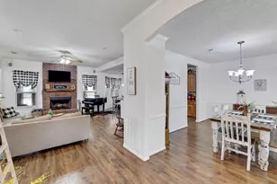 9934 Palm Dr, Mont Belvieu, TX 77523 - Photo 15