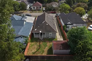 1917 Chapman St, Houston, TX 77009 - Photo 21