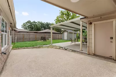 9919 Golden Sunshine Drive, Houston, TX 77064 - Photo 23