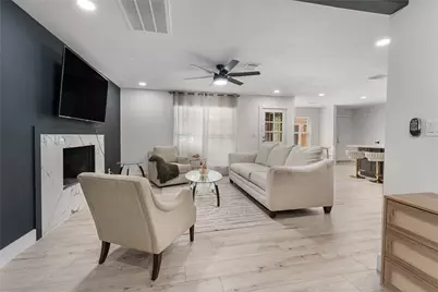 9919 Golden Sunshine Drive, Houston, TX 77064 - Photo 9