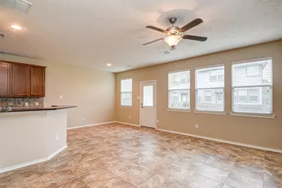 23 Fairlee Court, The Woodlands, TX 77354 - Photo 11
