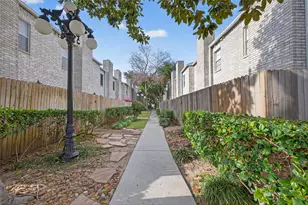 17461 Red Oak Dr, Houston, TX 77090 - Photo 19