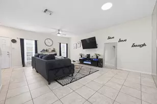 17461 Red Oak Dr, Houston, TX 77090 - Photo 5