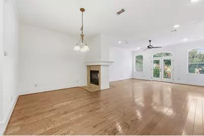 1407 Southmore Boulevard, Houston, TX 77004 - Photo 9