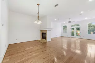 1407 Southmore Blvd, Houston, TX 77004 - Photo 9