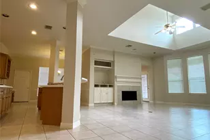 4518 N Pine Brook Way, Houston, TX 77059 - Photo 7
