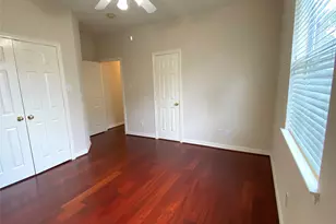 4518 N Pine Brook Way, Houston, TX 77059 - Photo 23