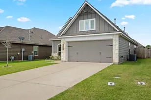 2131 Naples Wy, Bryan, TX 77808 - Photo 3