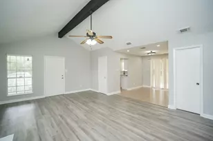 10834 Parkland Woods Dr, Sugar Land, TX 77498 - Photo 5