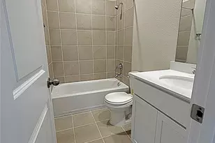 4622 Crater Run Dr, Texas City, TX 77591 - Photo 5