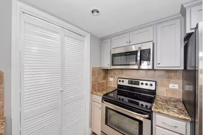 3525 Sage Road #1701, Houston, TX 77056 - Photo 13