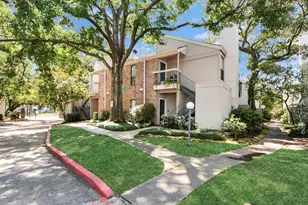 7950 N Stadium Dr, Houston, TX 77030 - Photo 3