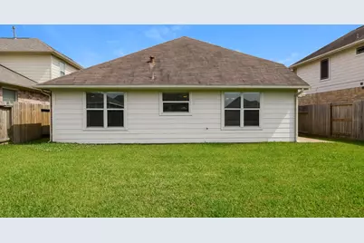 4814 Emerald Bay Circle, Baytown, TX 77523 - Photo 15