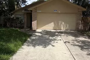 10722 Highland Woods Dr, Sugar Land, TX 77498 - Photo 1