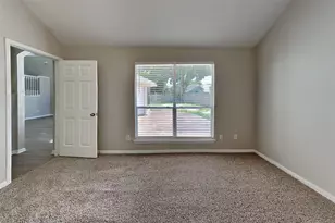 10406 Comanche Springs Ct, Houston, TX 77095 - Photo 9